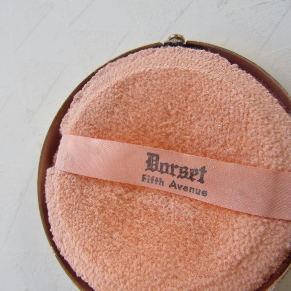 Vintage Dorset Gold and Silver Toned Compact - Picture 6 of 6